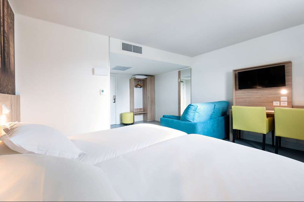 Kyriad - Geneve Hotel 3*